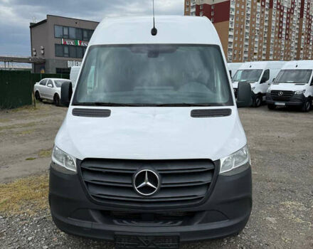 Белый Мерседес Sprinter, объемом двигателя 3 л и пробегом 330 тыс. км за 36999 $, фото 1 на Automoto.ua