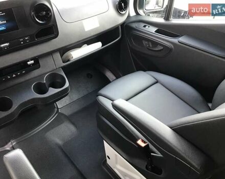 Белый Мерседес Sprinter, объемом двигателя 2.99 л и пробегом 380 тыс. км за 49142 $, фото 43 на Automoto.ua