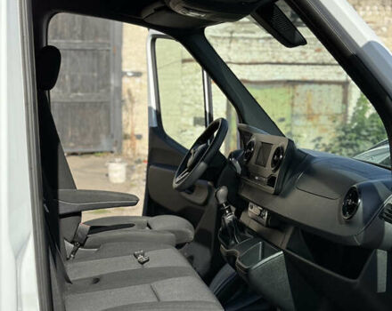 Белый Мерседес Sprinter, объемом двигателя 2.2 л и пробегом 196 тыс. км за 25900 $, фото 30 на Automoto.ua