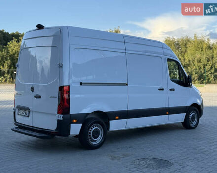 Белый Мерседес Sprinter, объемом двигателя 0 л и пробегом 136 тыс. км за 29999 $, фото 9 на Automoto.ua
