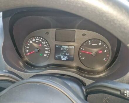 Белый Мерседес Sprinter, объемом двигателя 1.95 л и пробегом 316 тыс. км за 39400 $, фото 2 на Automoto.ua