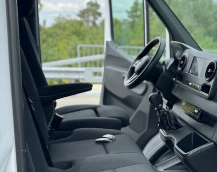 Белый Мерседес Sprinter, объемом двигателя 2.2 л и пробегом 220 тыс. км за 25900 $, фото 29 на Automoto.ua