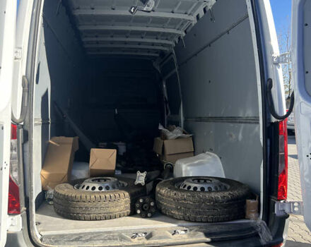 Белый Мерседес Sprinter, объемом двигателя 2.99 л и пробегом 137 тыс. км за 31900 $, фото 15 на Automoto.ua