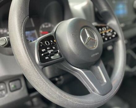 Белый Мерседес Sprinter, объемом двигателя 2 л и пробегом 210 тыс. км за 28950 $, фото 16 на Automoto.ua