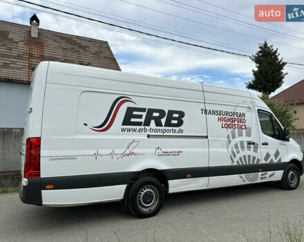 Белый Мерседес Sprinter, объемом двигателя 2.99 л и пробегом 400 тыс. км за 35999 $, фото 7 на Automoto.ua