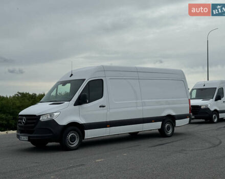 Белый Мерседес Sprinter, объемом двигателя 2.2 л и пробегом 220 тыс. км за 25900 $, фото 55 на Automoto.ua