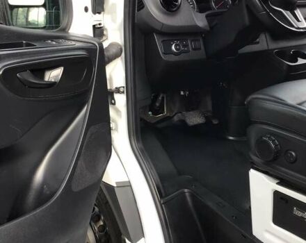 Белый Мерседес Sprinter, объемом двигателя 2.99 л и пробегом 380 тыс. км за 49142 $, фото 58 на Automoto.ua