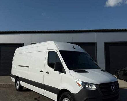 Белый Мерседес Sprinter, объемом двигателя 2.99 л и пробегом 60 тыс. км за 43800 $, фото 2 на Automoto.ua