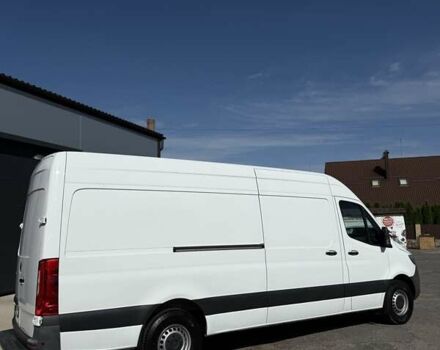 Белый Мерседес Sprinter, объемом двигателя 2.99 л и пробегом 120 тыс. км за 43800 $, фото 3 на Automoto.ua