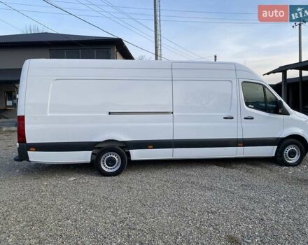Белый Мерседес Sprinter, объемом двигателя 2.2 л и пробегом 160 тыс. км за 25999 $, фото 24 на Automoto.ua