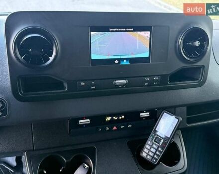 Белый Мерседес Sprinter, объемом двигателя 1.95 л и пробегом 207 тыс. км за 31900 $, фото 20 на Automoto.ua