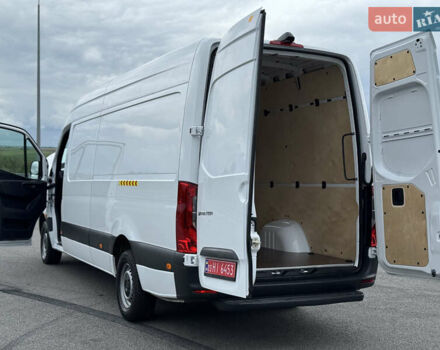 Белый Мерседес Sprinter, объемом двигателя 0 л и пробегом 184 тыс. км за 25900 $, фото 43 на Automoto.ua