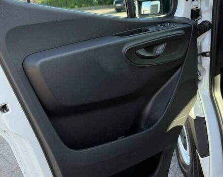 Белый Мерседес Sprinter, объемом двигателя 2.99 л и пробегом 60 тыс. км за 43800 $, фото 11 на Automoto.ua