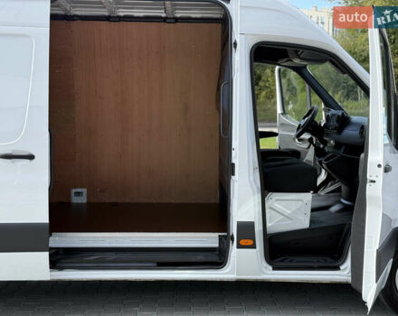 Білий Мерседес Sprinter, об'ємом двигуна 2.2 л та пробігом 195 тис. км за 25900 $, фото 30 на Automoto.ua