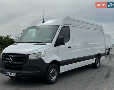 Белый Мерседес Sprinter, объемом двигателя 2.2 л и пробегом 220 тыс. км за 25900 $, фото 5 на Automoto.ua