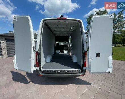 Белый Мерседес Sprinter, объемом двигателя 20 л и пробегом 94 тыс. км за 38999 $, фото 8 на Automoto.ua