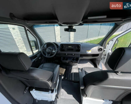 Белый Мерседес Sprinter, объемом двигателя 1.95 л и пробегом 94 тыс. км за 43000 $, фото 12 на Automoto.ua