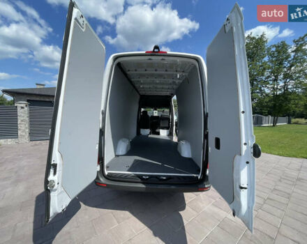 Белый Мерседес Sprinter, объемом двигателя 1.95 л и пробегом 94 тыс. км за 43000 $, фото 7 на Automoto.ua