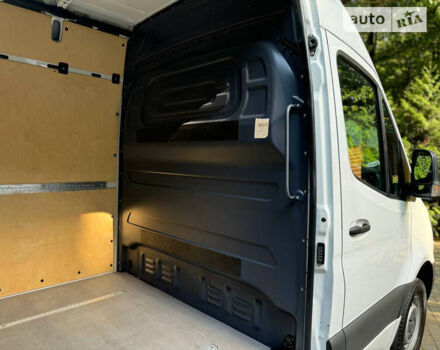 Белый Мерседес Sprinter, объемом двигателя 2 л и пробегом 198 тыс. км за 33500 $, фото 53 на Automoto.ua