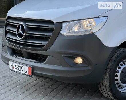 Белый Мерседес Sprinter, объемом двигателя 2 л и пробегом 198 тыс. км за 33500 $, фото 1 на Automoto.ua