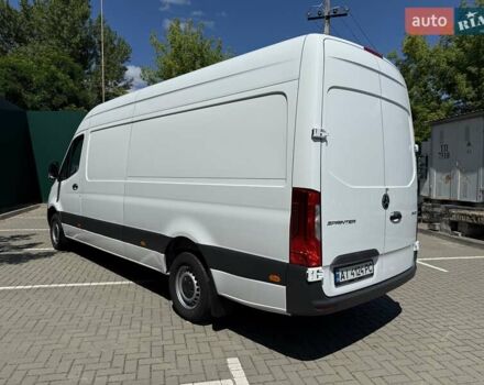 Белый Мерседес Sprinter, объемом двигателя 1.95 л и пробегом 14 тыс. км за 39000 $, фото 4 на Automoto.ua