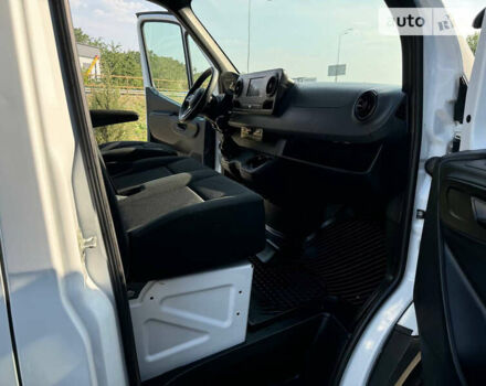 Белый Мерседес Sprinter, объемом двигателя 2 л и пробегом 198 тыс. км за 33500 $, фото 72 на Automoto.ua