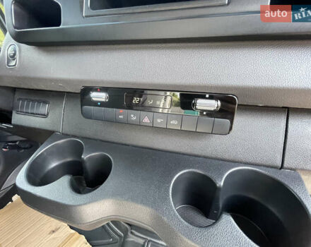 Белый Мерседес Sprinter, объемом двигателя 1.95 л и пробегом 94 тыс. км за 43000 $, фото 13 на Automoto.ua