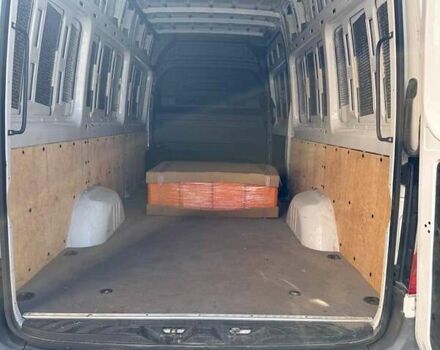 Белый Мерседес Sprinter, объемом двигателя 1.99 л и пробегом 9 тыс. км за 37500 $, фото 4 на Automoto.ua