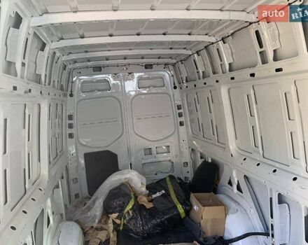 Белый Мерседес Sprinter, объемом двигателя 1.95 л и пробегом 242 тыс. км за 29000 $, фото 26 на Automoto.ua