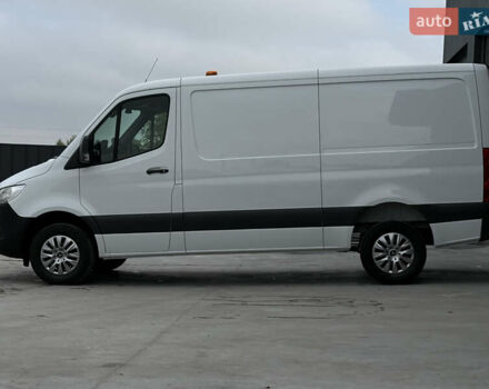 Білий Мерседес Sprinter, об'ємом двигуна 2.2 л та пробігом 64 тис. км за 29999 $, фото 30 на Automoto.ua