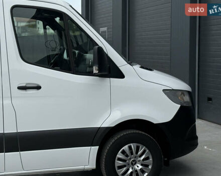 Білий Мерседес Sprinter, об'ємом двигуна 2.2 л та пробігом 64 тис. км за 29999 $, фото 23 на Automoto.ua