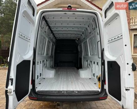 Белый Мерседес Sprinter, объемом двигателя 1.95 л и пробегом 20 тыс. км за 59097 $, фото 4 на Automoto.ua