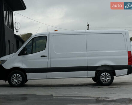 Білий Мерседес Sprinter, об'ємом двигуна 2.2 л та пробігом 64 тис. км за 29999 $, фото 27 на Automoto.ua
