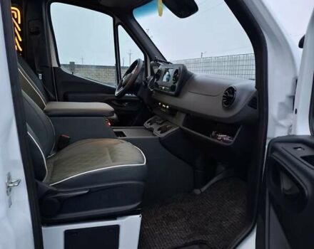 Білий Мерседес Sprinter, об'ємом двигуна 1.9 л та пробігом 265 тис. км за 42000 $, фото 6 на Automoto.ua