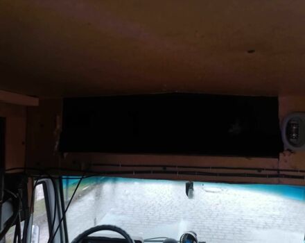 Білий Мерседес Sprinter, об'ємом двигуна 2.3 л та пробігом 559 тис. км за 2850 $, фото 5 на Automoto.ua