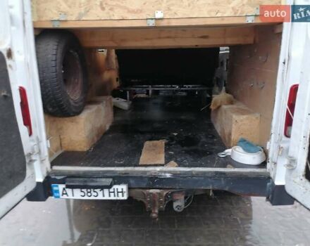 Белый Мерседес Sprinter, объемом двигателя 2.3 л и пробегом 559 тыс. км за 2850 $, фото 24 на Automoto.ua