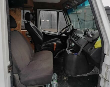 Білий Мерседес Sprinter, об'ємом двигуна 2.3 л та пробігом 559 тис. км за 2850 $, фото 17 на Automoto.ua
