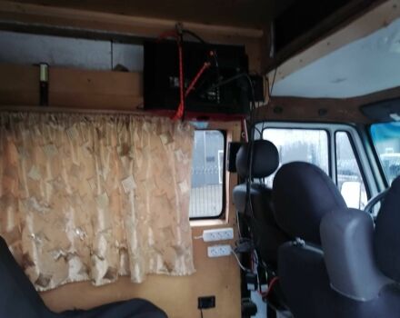 Білий Мерседес Sprinter, об'ємом двигуна 2.3 л та пробігом 559 тис. км за 2850 $, фото 13 на Automoto.ua