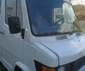 Белый Мерседес Sprinter, объемом двигателя 2.4 л и пробегом 500 тыс. км за 2000 $, фото 1 на Automoto.ua