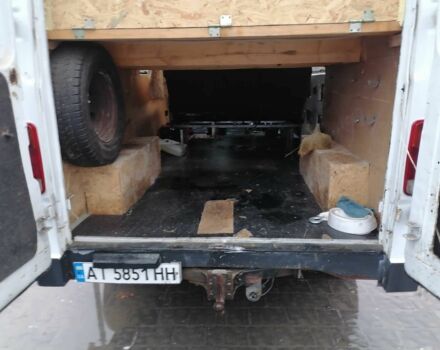 Білий Мерседес Sprinter, об'ємом двигуна 2.3 л та пробігом 559 тис. км за 2850 $, фото 2 на Automoto.ua