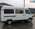 Белый Мерседес Sprinter, объемом двигателя 2.3 л и пробегом 559 тыс. км за 2850 $, фото 5 на Automoto.ua
