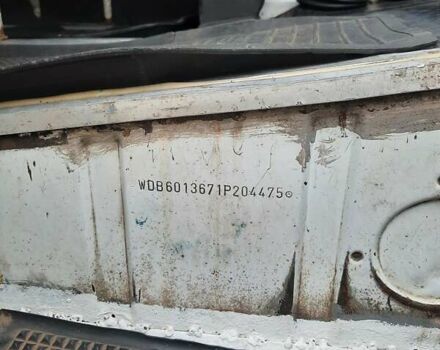 Білий Мерседес Sprinter, об'ємом двигуна 2.3 л та пробігом 500 тис. км за 2000 $, фото 5 на Automoto.ua