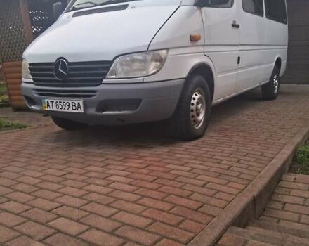 Белый Мерседес Sprinter, объемом двигателя 2.9 л и пробегом 445 тыс. км за 6800 $, фото 1 на Automoto.ua