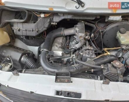 Білий Мерседес Sprinter, об'ємом двигуна 2.3 л та пробігом 356 тис. км за 6000 $, фото 2 на Automoto.ua