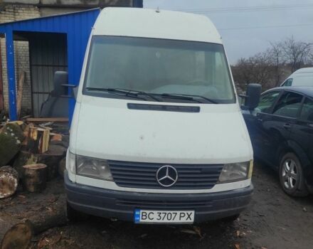 Белый Мерседес Sprinter, объемом двигателя 2.9 л и пробегом 123 тыс. км за 3500 $, фото 1 на Automoto.ua