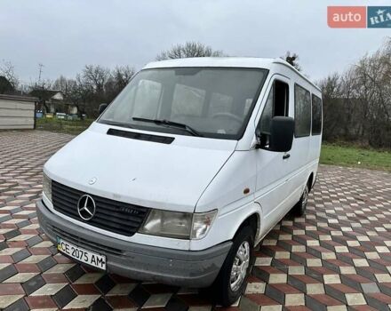 Білий Мерседес Sprinter, об'ємом двигуна 2.3 л та пробігом 550 тис. км за 2700 $, фото 1 на Automoto.ua