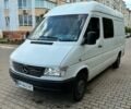 Белый Мерседес Sprinter, объемом двигателя 2.3 л и пробегом 750 тыс. км за 5500 $, фото 1 на Automoto.ua
