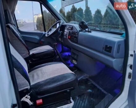 Белый Мерседес Sprinter, объемом двигателя 2.87 л и пробегом 715 тыс. км за 6500 $, фото 10 на Automoto.ua