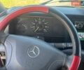 Белый Мерседес Sprinter, объемом двигателя 2.87 л и пробегом 480 тыс. км за 4200 $, фото 3 на Automoto.ua