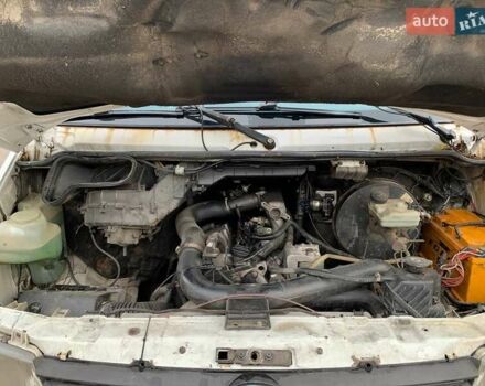 Білий Мерседес Sprinter, об'ємом двигуна 2.9 л та пробігом 800 тис. км за 4500 $, фото 5 на Automoto.ua